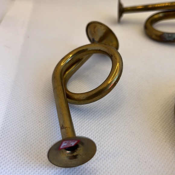 Brass Horns 4 - Picture 3 of 11